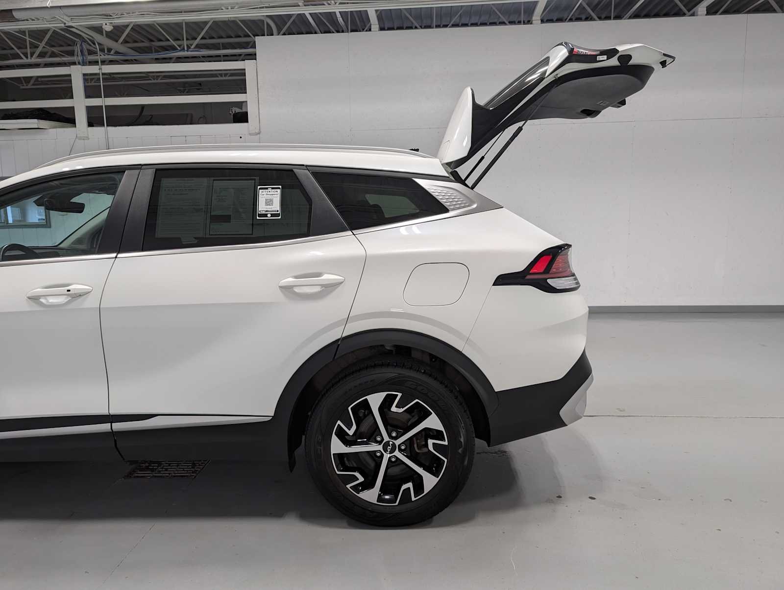 Certified Used 2023 Snow White Pearl Kia EX image 11