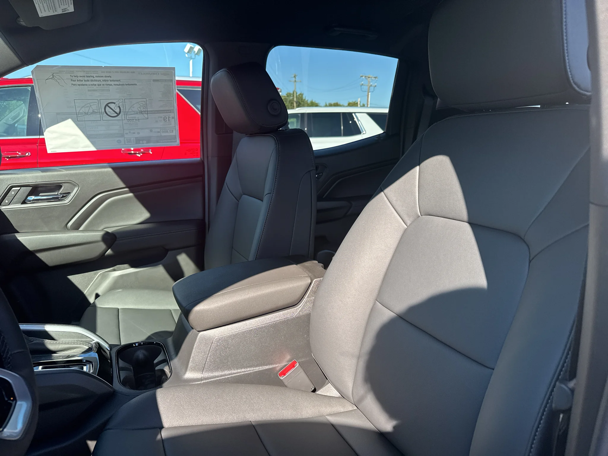2026 Chevrolet Colorado LT - Photo 12
