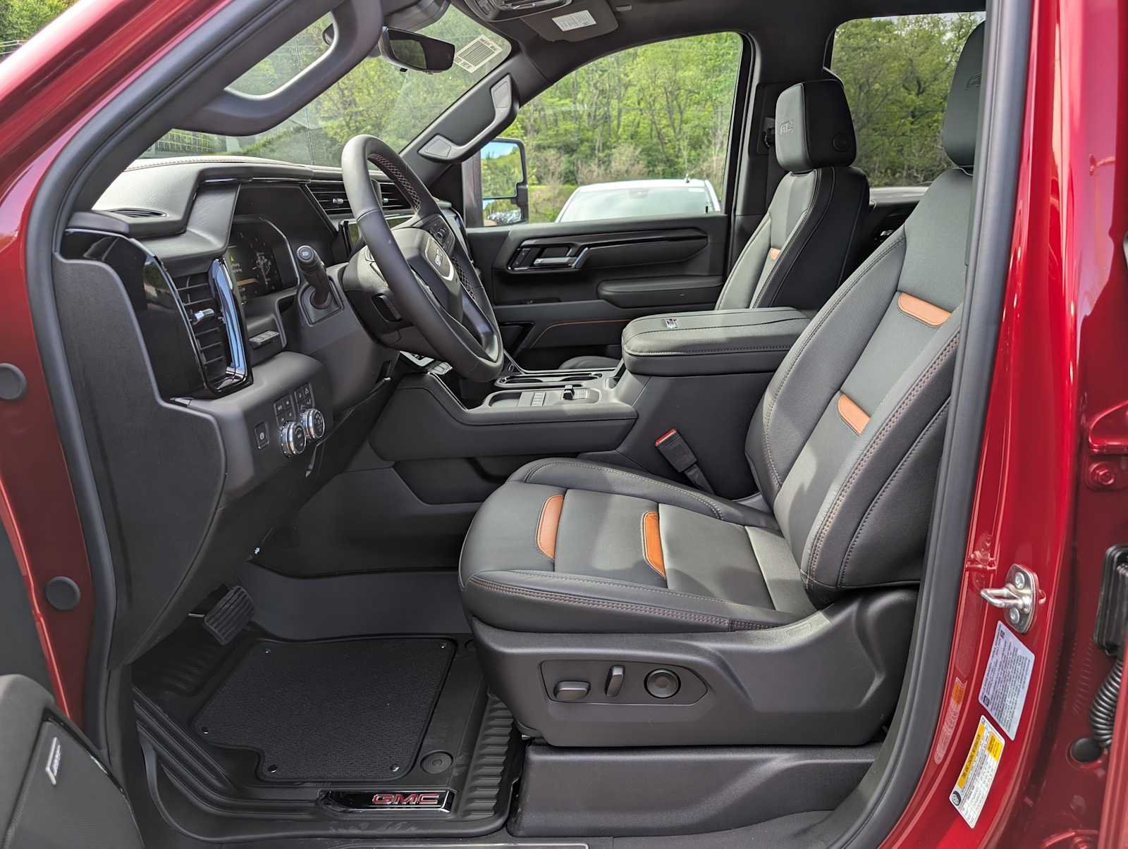 2026 GMC Sierra 3500HD AT4 - Photo 4