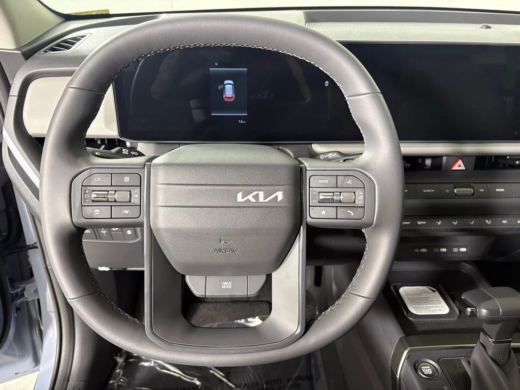 New 2027 Pale Gray Kia S image 24