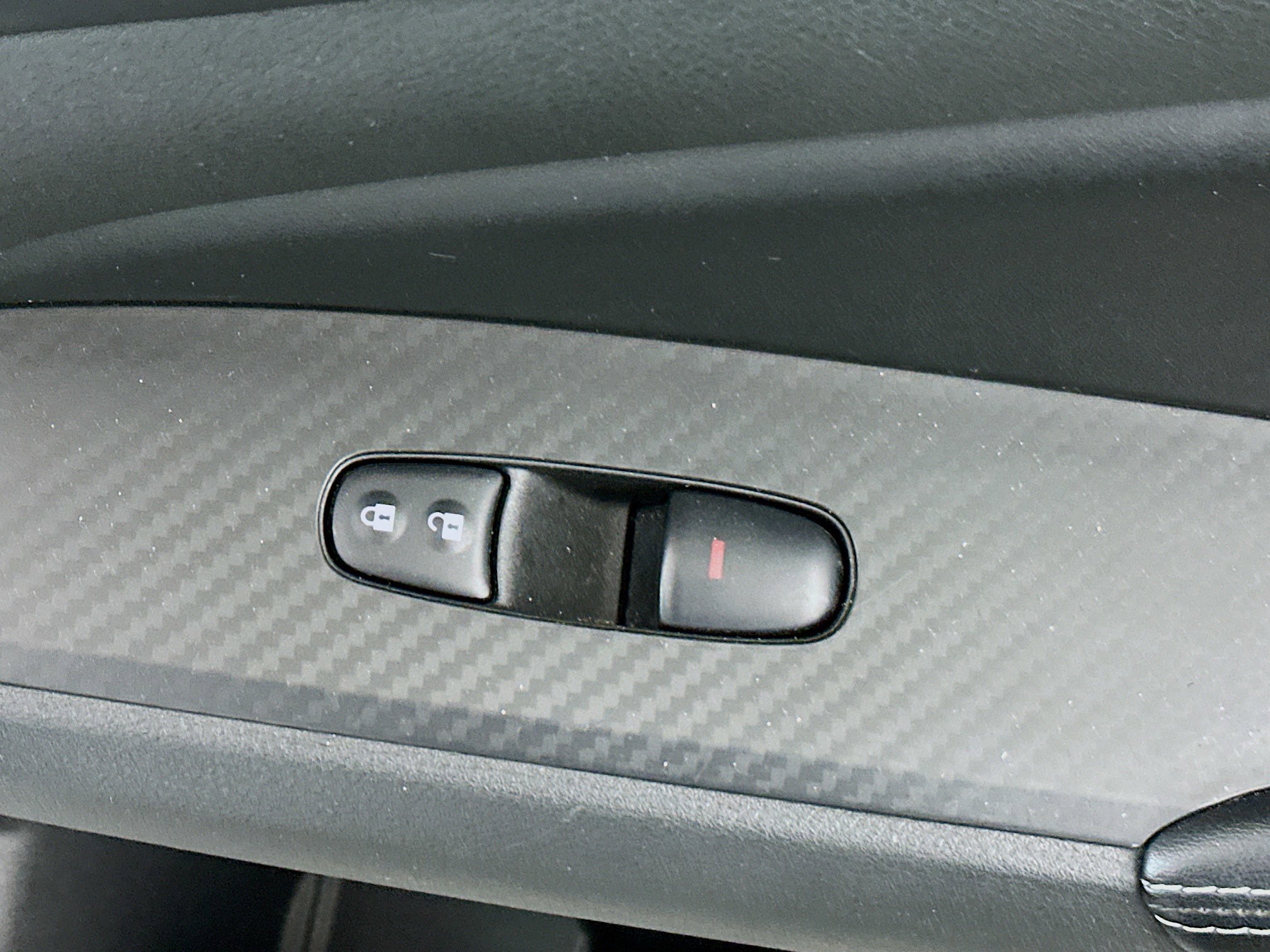 Used 2024 Brilliant Silver Metallic Nissan 2.5 SV image 29