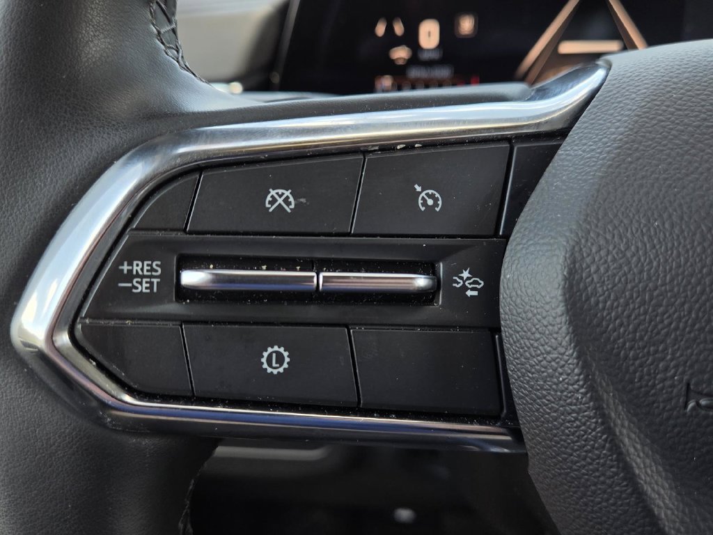 Used 2025 Black Chevrolet Z71 image 17