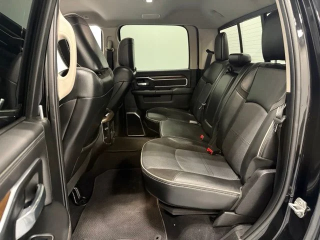 Used 2024 Black Ram Laramie image 32