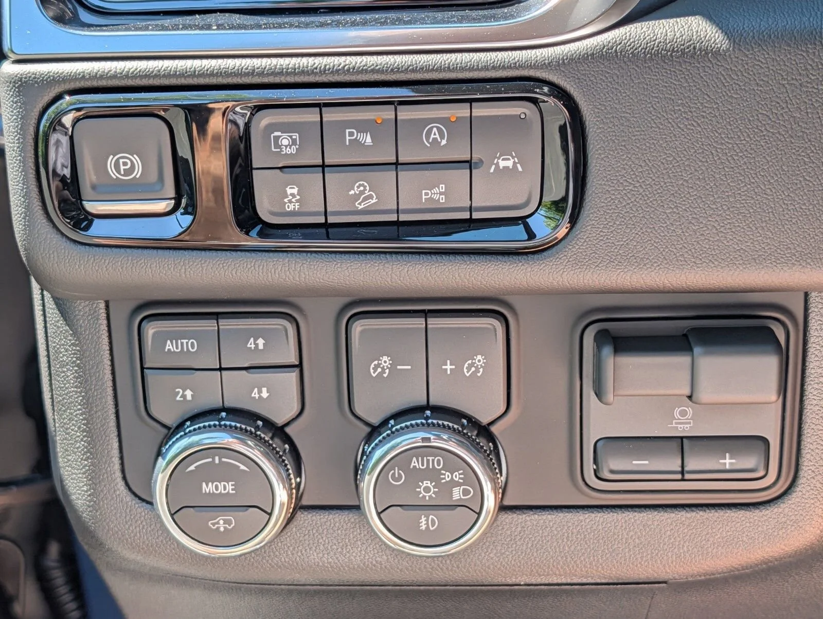 New 2026 Downpour Metallic GMC Denali image 16
