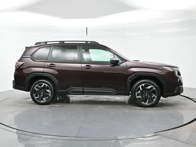 Used 2026 Dark Mahogany Pea Subaru Limited image 8