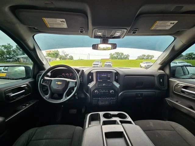 Used 2021 SILVER ICE METALLIC Chevrolet Custom image 12