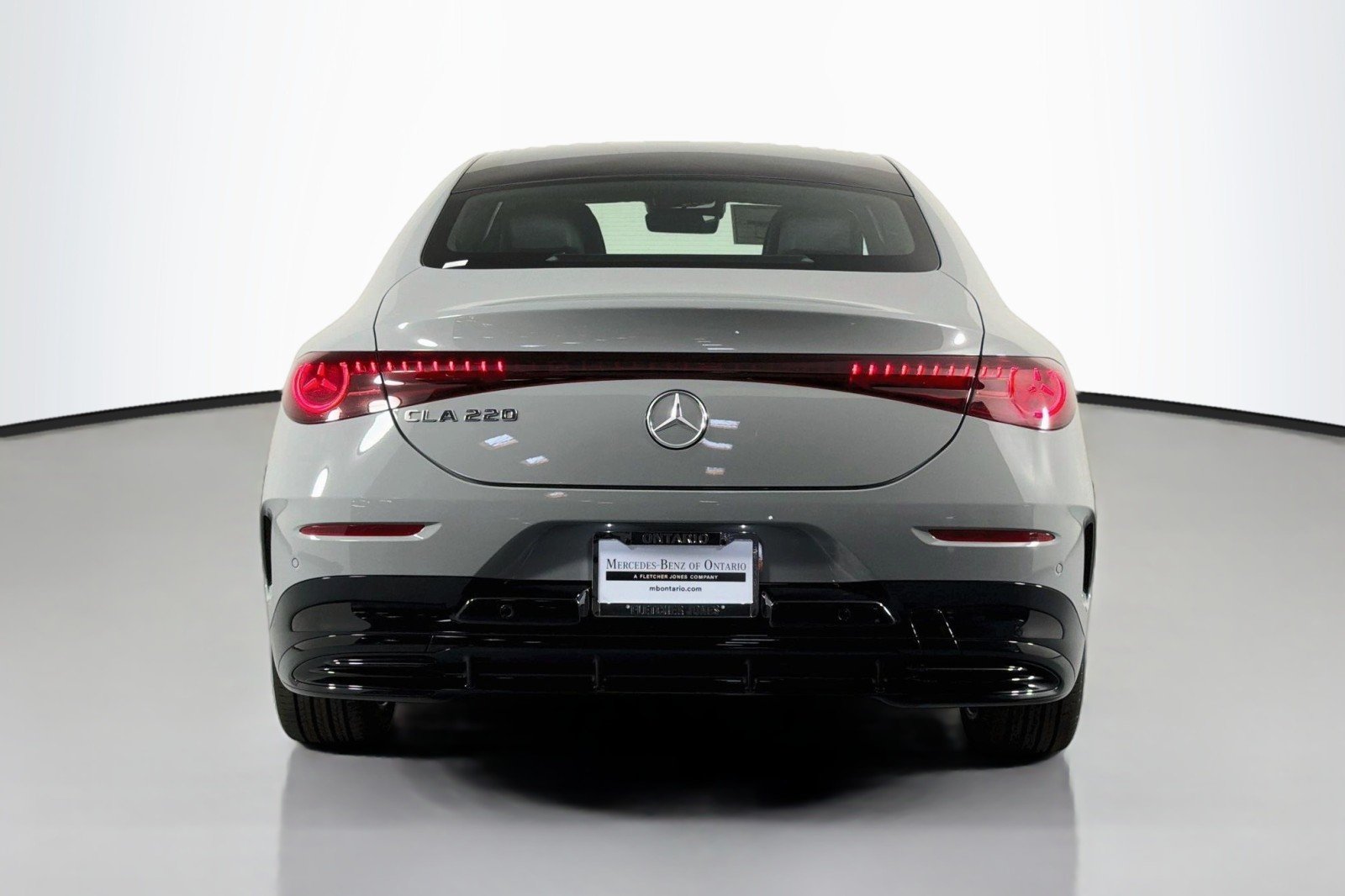 New 2027 MANUFAKTUR Alpine Grey Mercedes-Benz CLA 220 Hybrid image 3