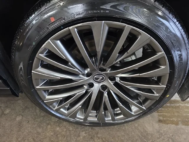 Certified Used 2023 BK/CLOUDBURST GRAY Lexus 450e Luxury image 32