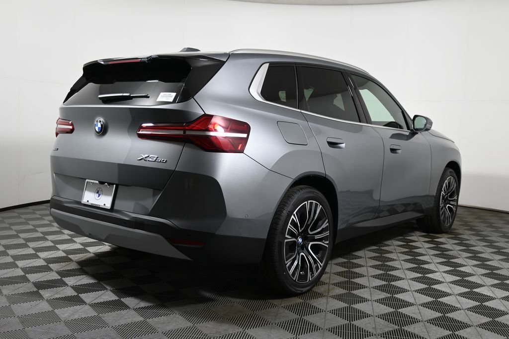Used 2026 Gray Metallic BMW 30 xDrive image 7