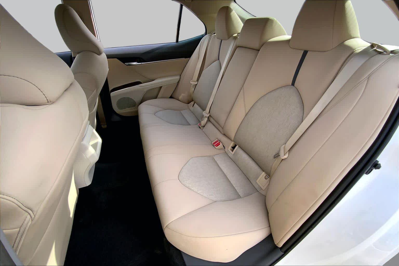 Used 2023 Ice Cap Toyota LE image 20