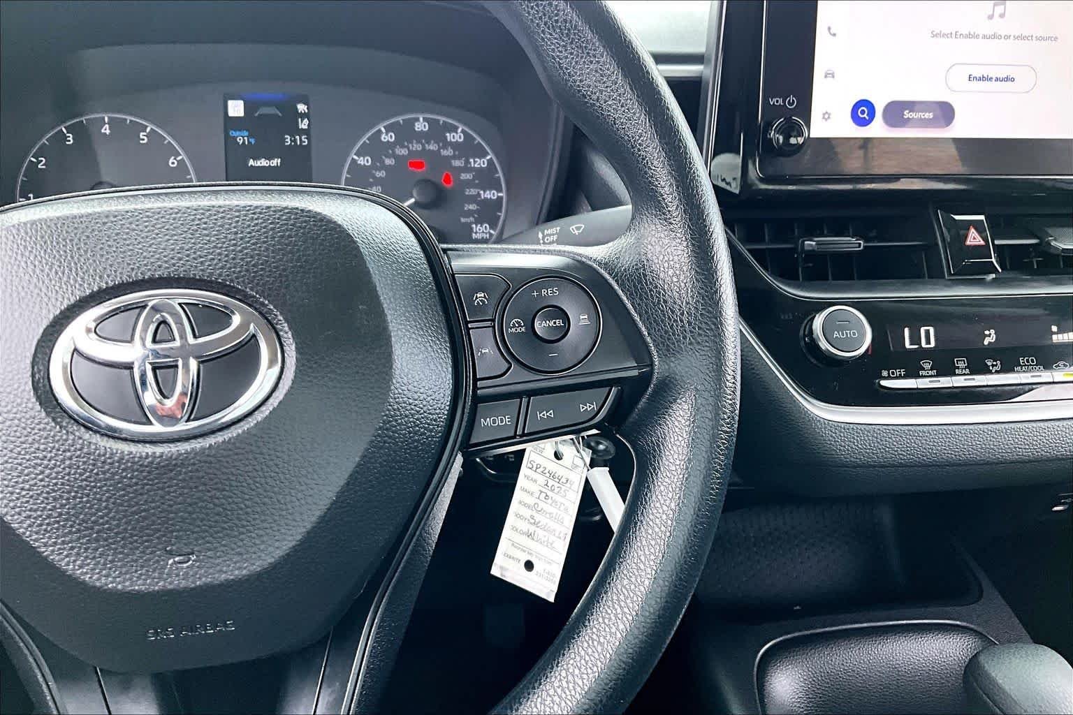 Used 2025 Ice Cap Toyota LE image 25