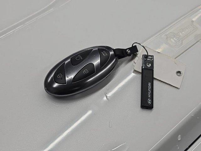 New 2026 White Hyundai SEL Premium 8P image 46