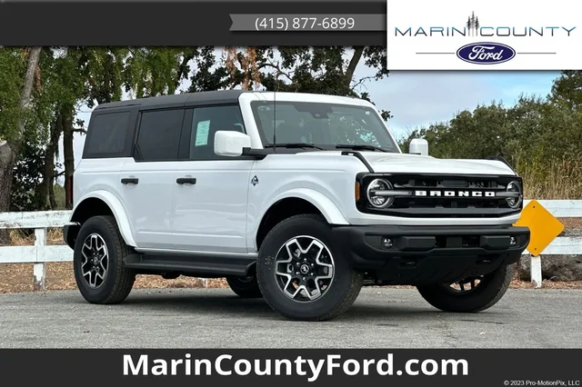 2026 Ford Bronco Outer Banks®