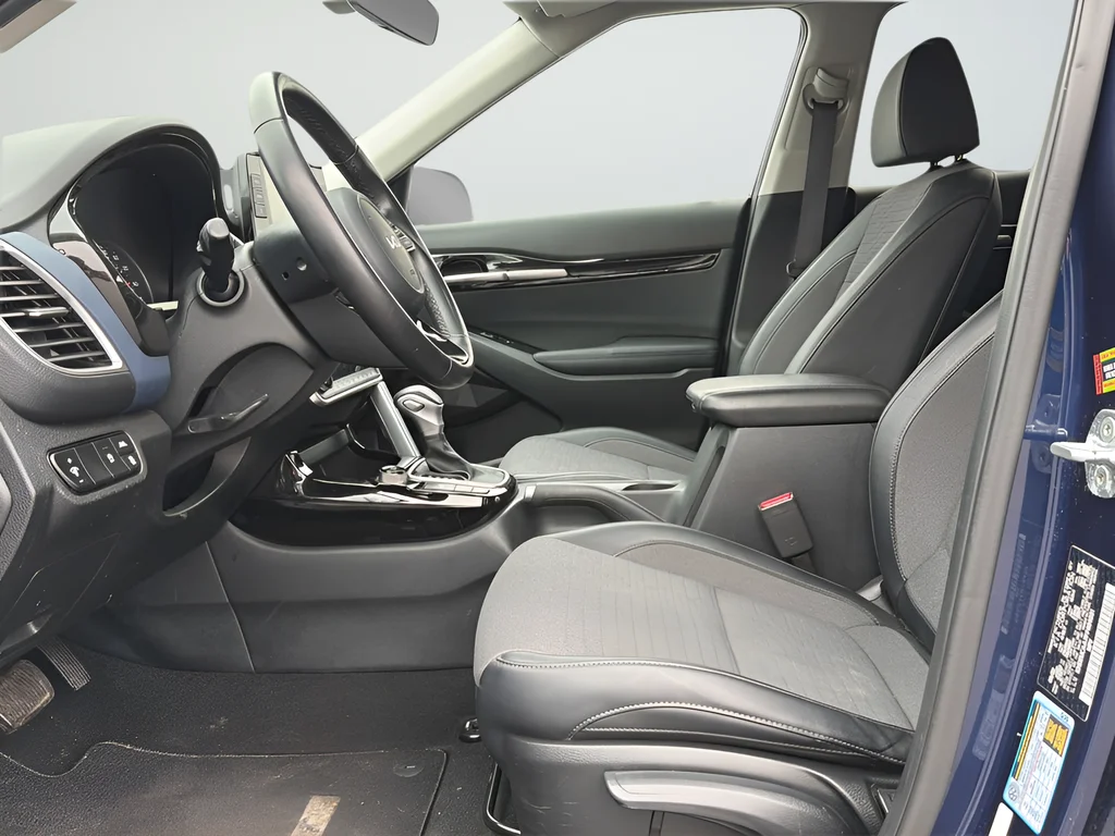 2023 Kia Seltos S - Photo 10