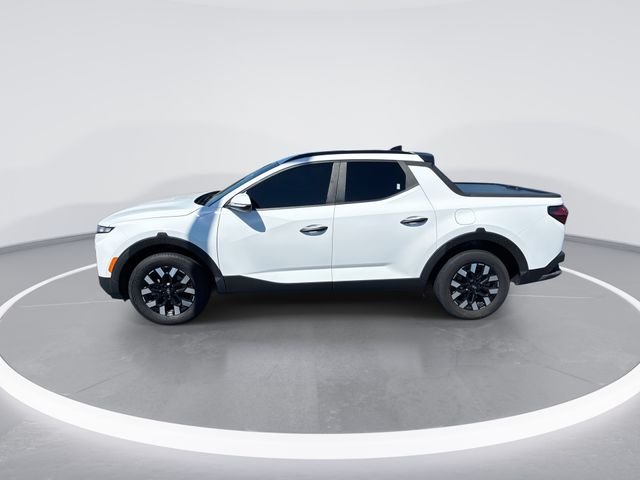 Used 2025 White Hyundai SEL image 5