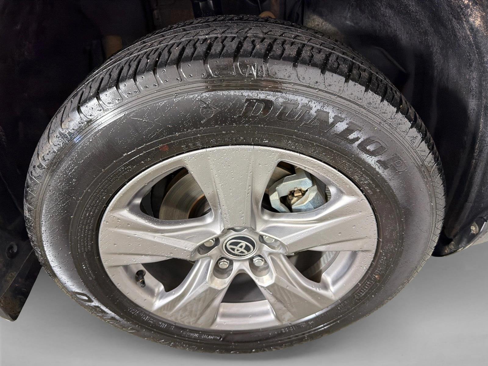Used 2025  Toyota Hybrid LE image 12