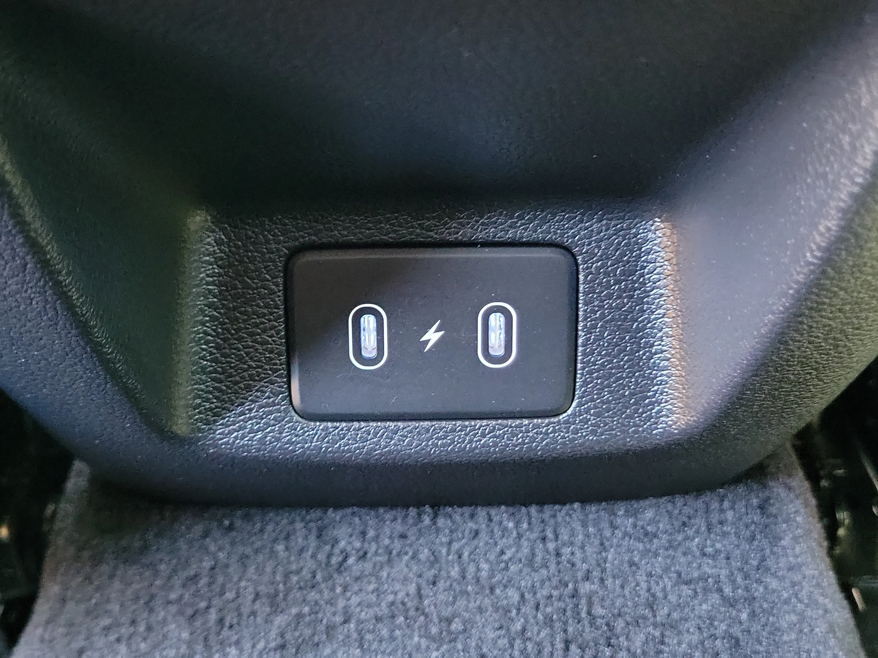 Used 2025 Carbon Blue Hyundai SEL image 15