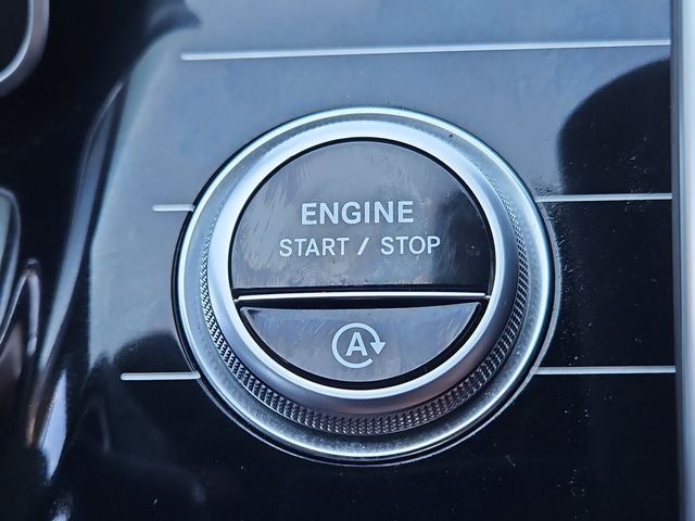 Used 2022 Black Mercedes-Benz S 500 image 17