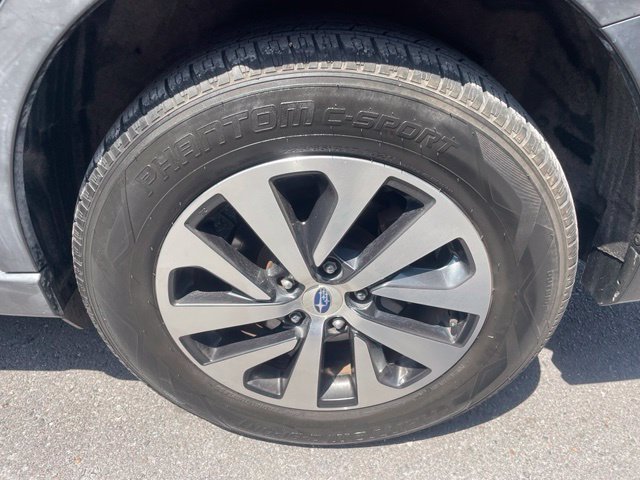 Certified Used 2020 Gray Subaru Premium image 17