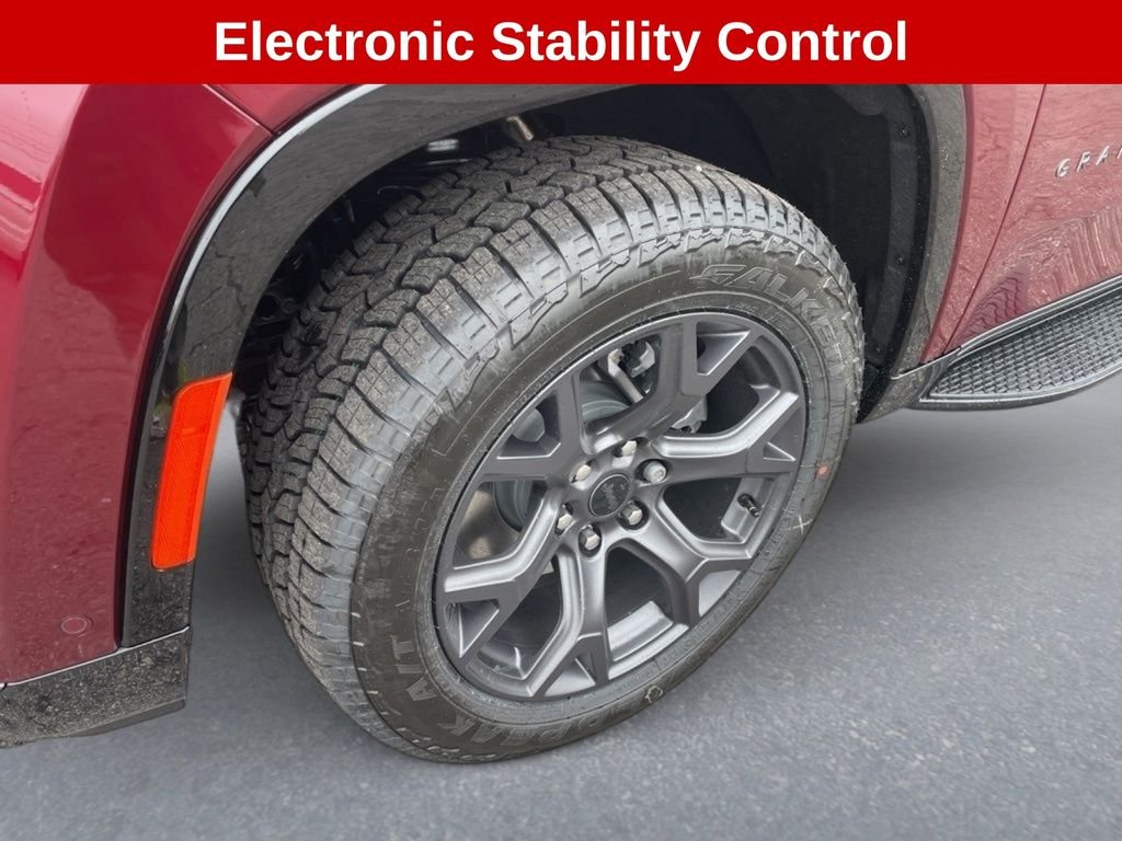New 2026 Velvet Red Pearl-Coat Exterior Paint Jeep  image 10