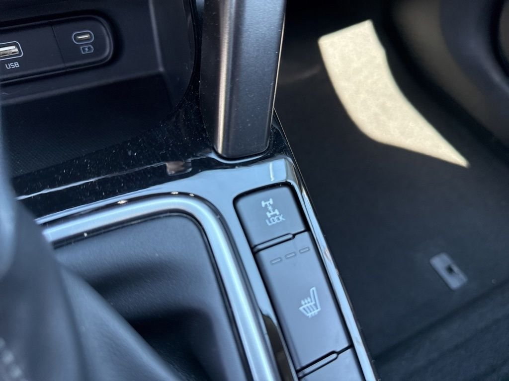 Certified Used 2024 White Kia S image 28
