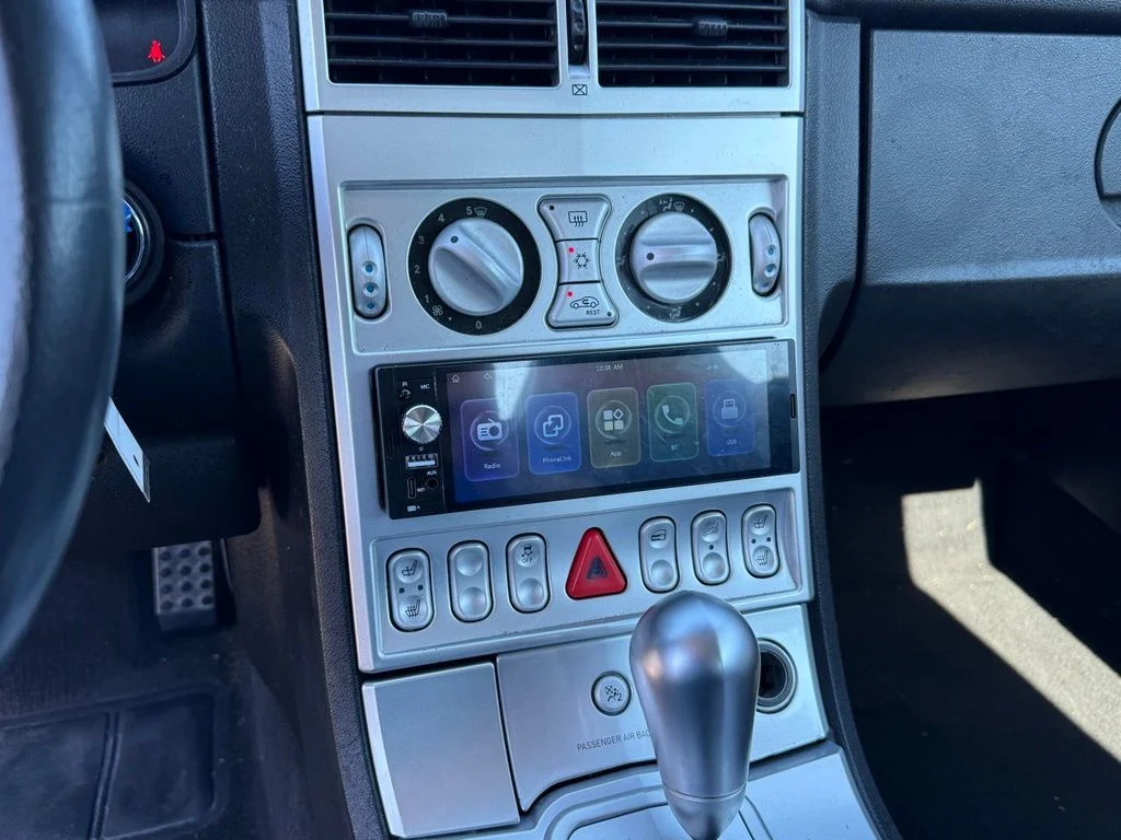 Used 2005  Chrysler SRT6 image 17