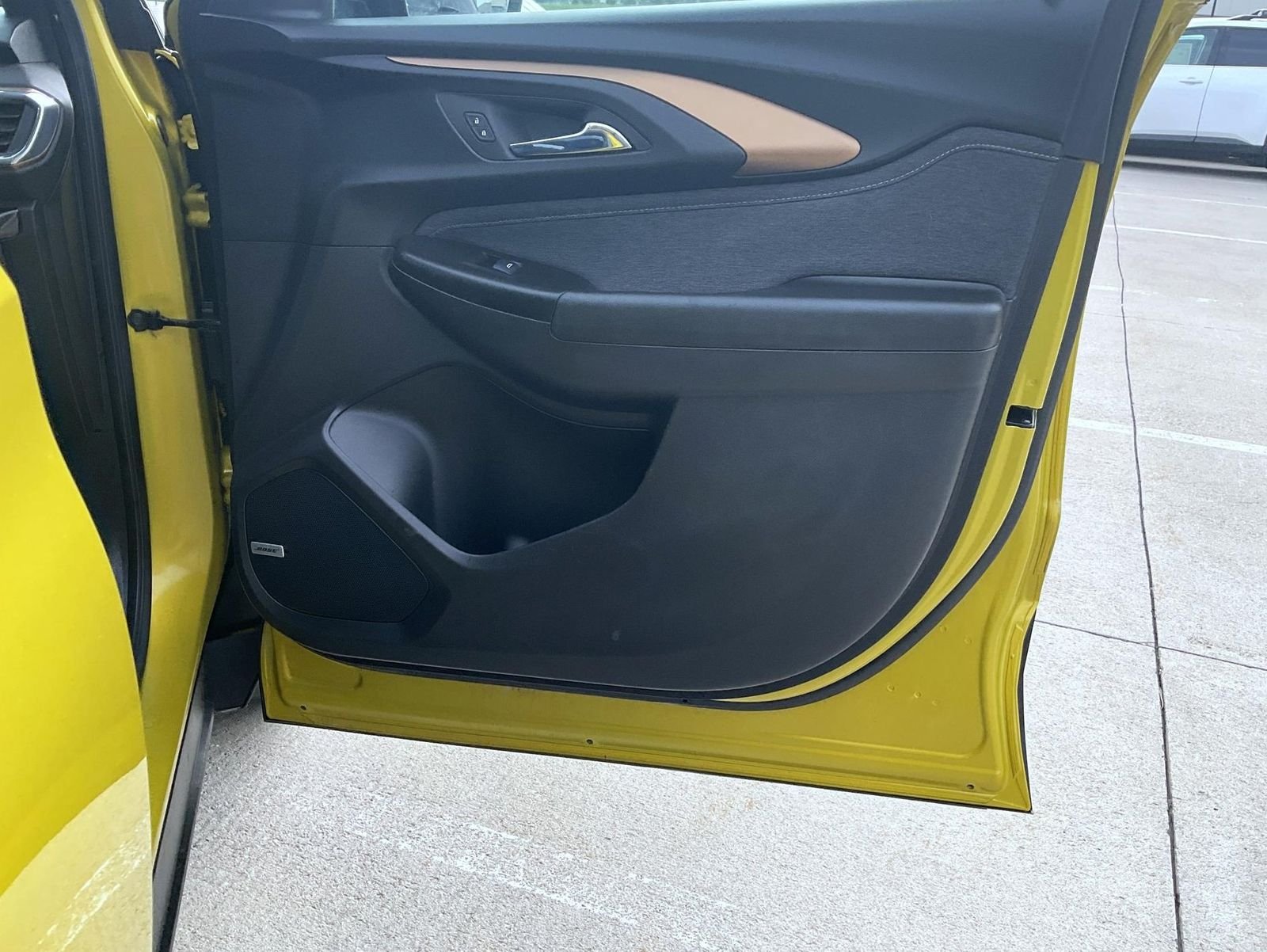 Used 2023 Yellow Chevrolet ACTIV image 17