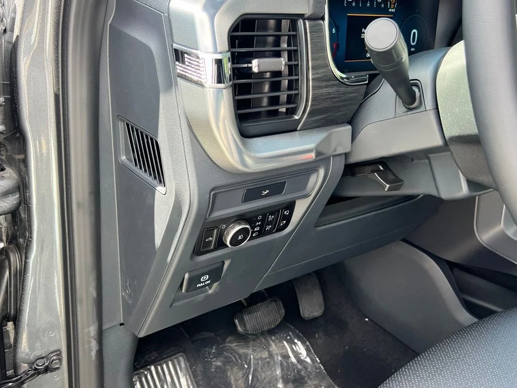 New 2026 Carbonized Gray Metallic Ford Lariat® image 14