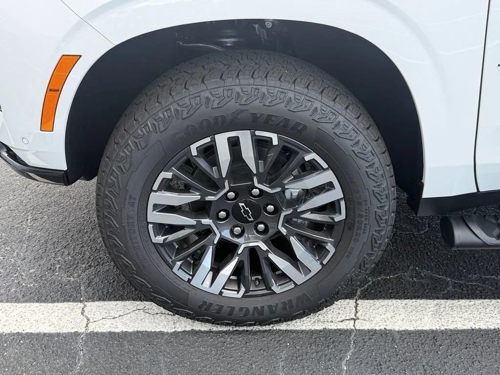 2026 Chevrolet Tahoe Z71 - Photo 18