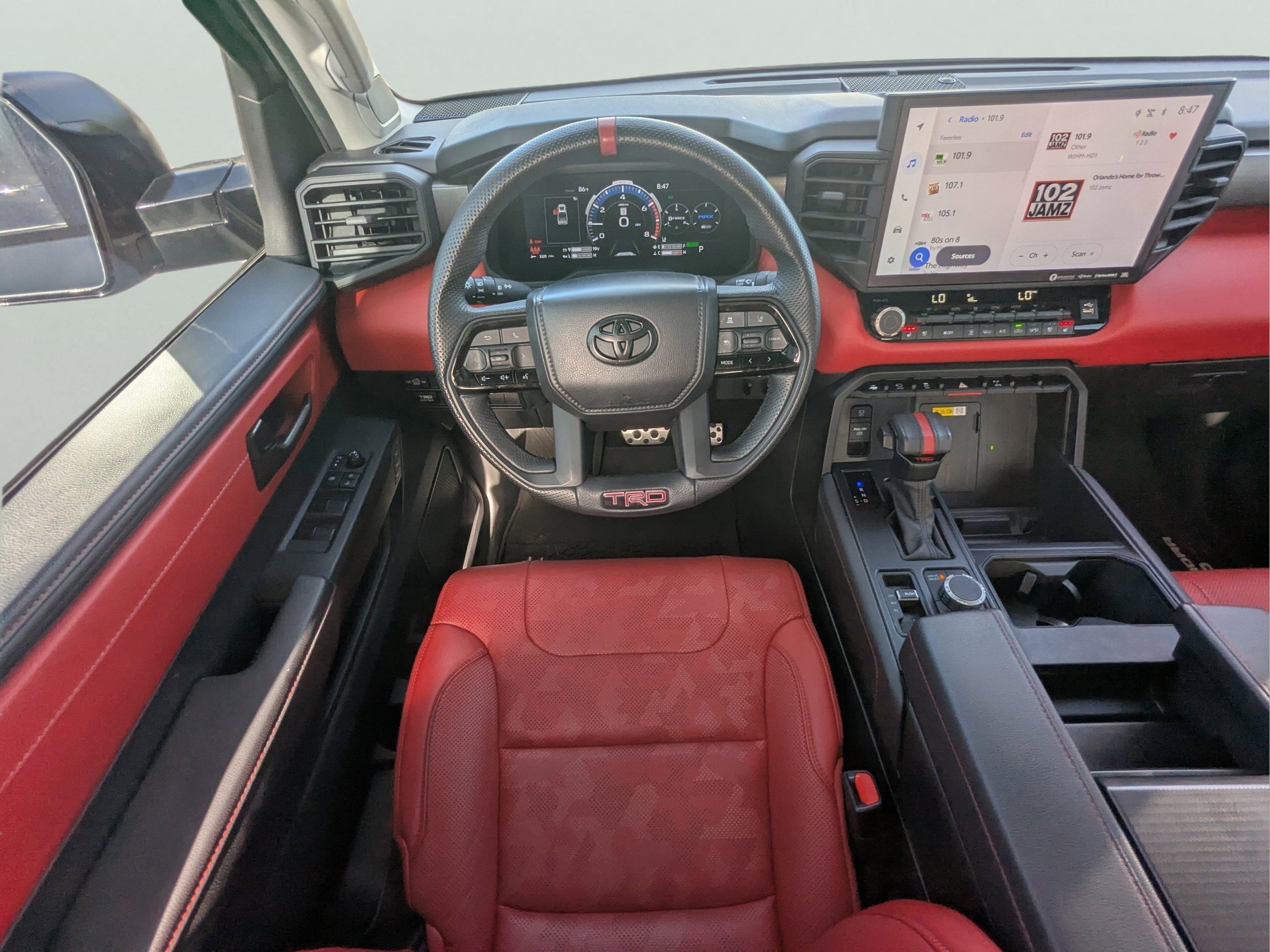 2022 Toyota Tundra TRD Pro - Photo 14