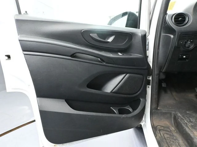 View 16