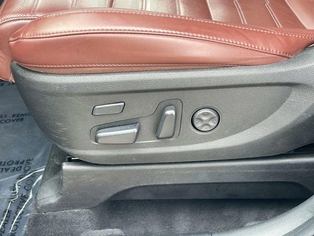 Used 2024 Black Kia SX-Prestige image 33