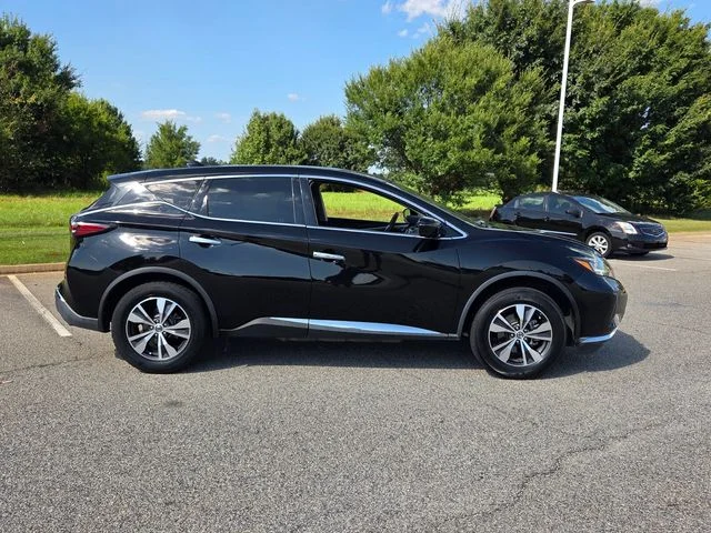 Used 2020 Black Nissan S image 13