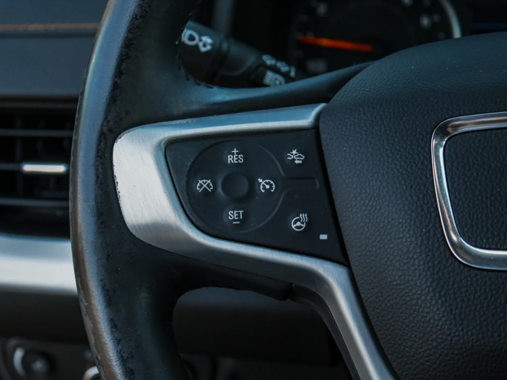 Used 2020 Satin Steel Metallic GMC SLT image 15