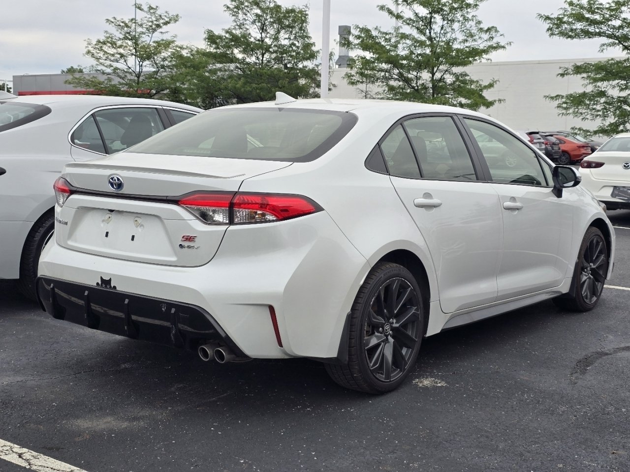 Certified Used 2025 Beige Toyota SE image 7