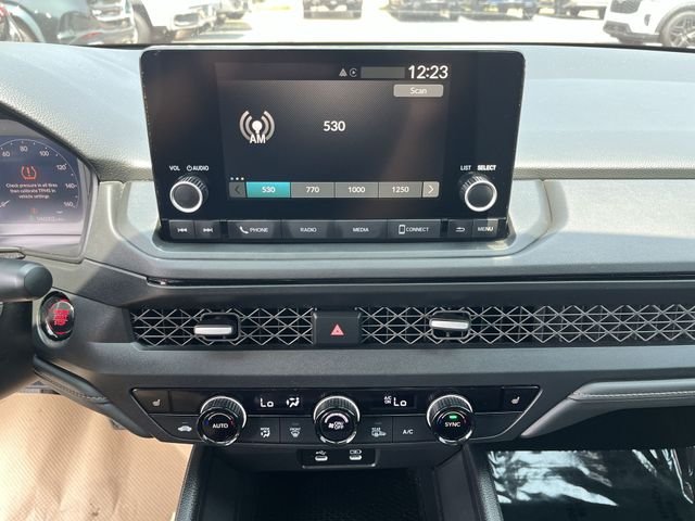 Used 2024 White Honda EX image 14