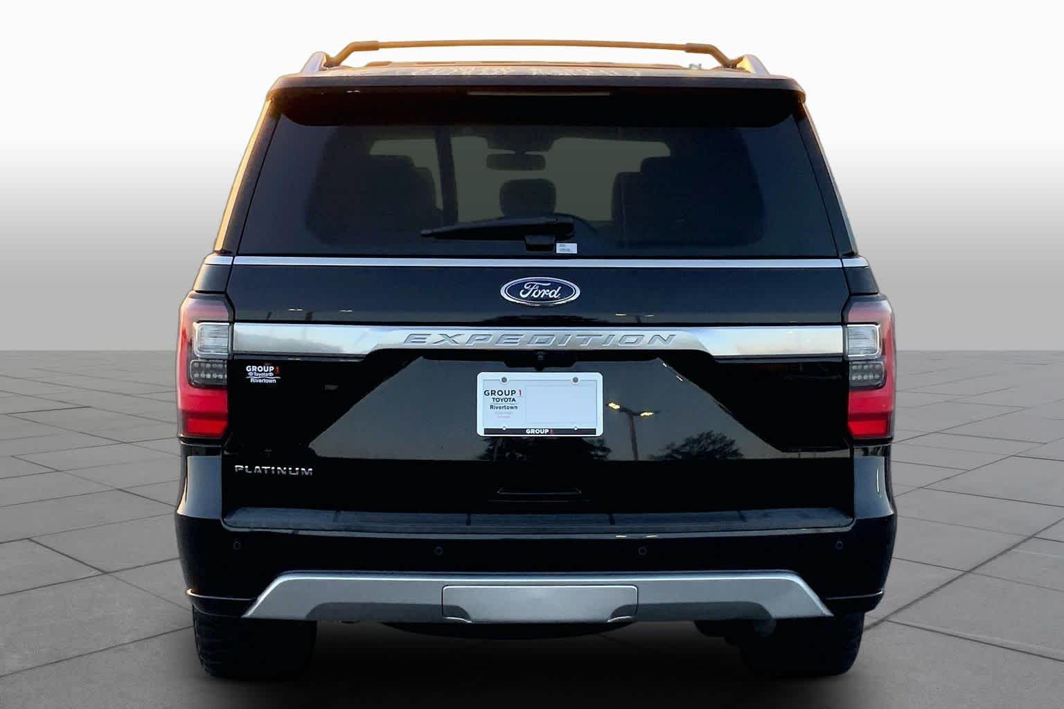 Used 2019 Agate Black Ford Platinum image 5