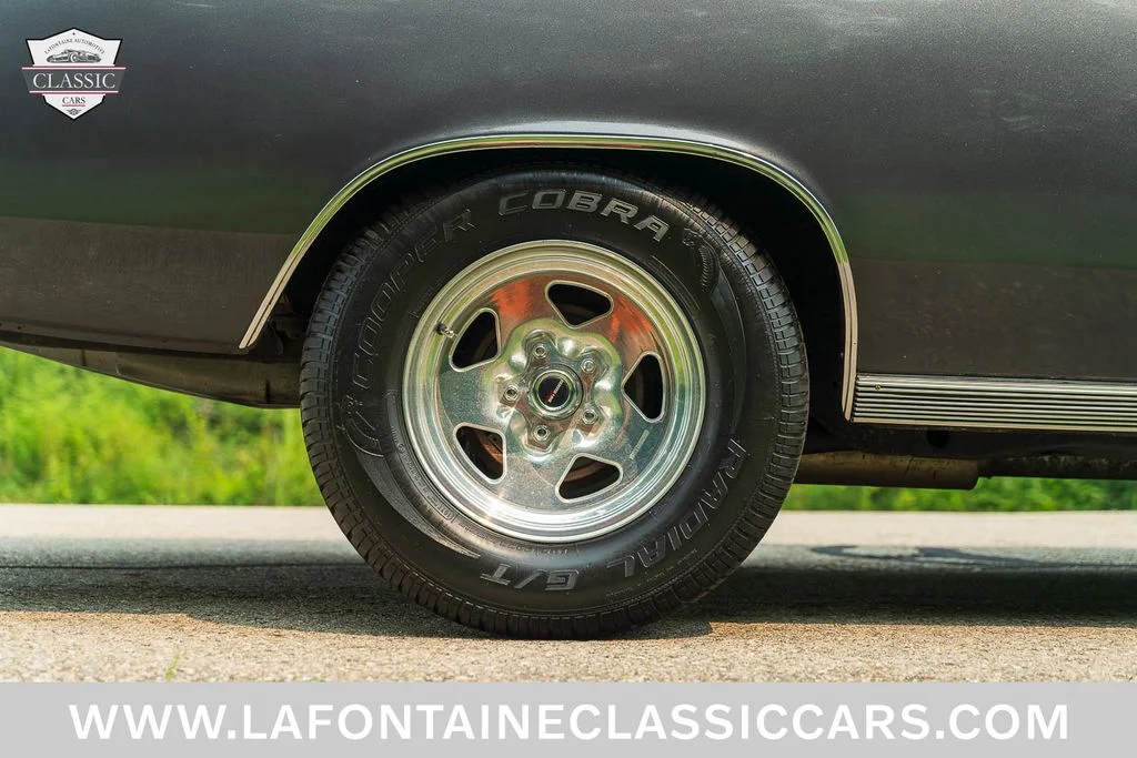 Used 1966 Gray Chevrolet SS image 29
