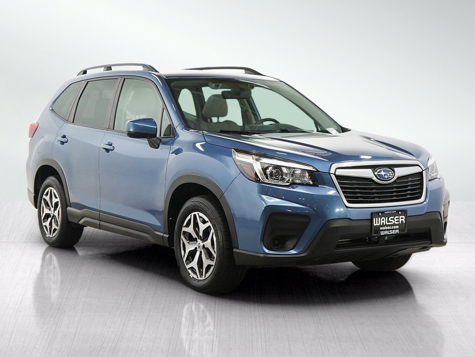 Used 2020 Horizon Blue Pearl Subaru Premium image 7