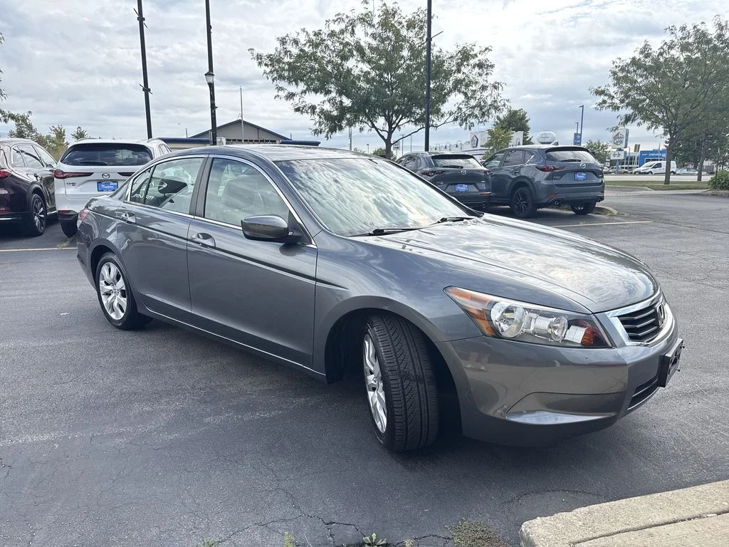 Used 2009 Gray Honda EX-L image 5