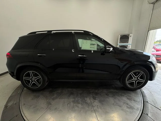 New 2026 Black Mercedes-Benz GLE 350 image 16
