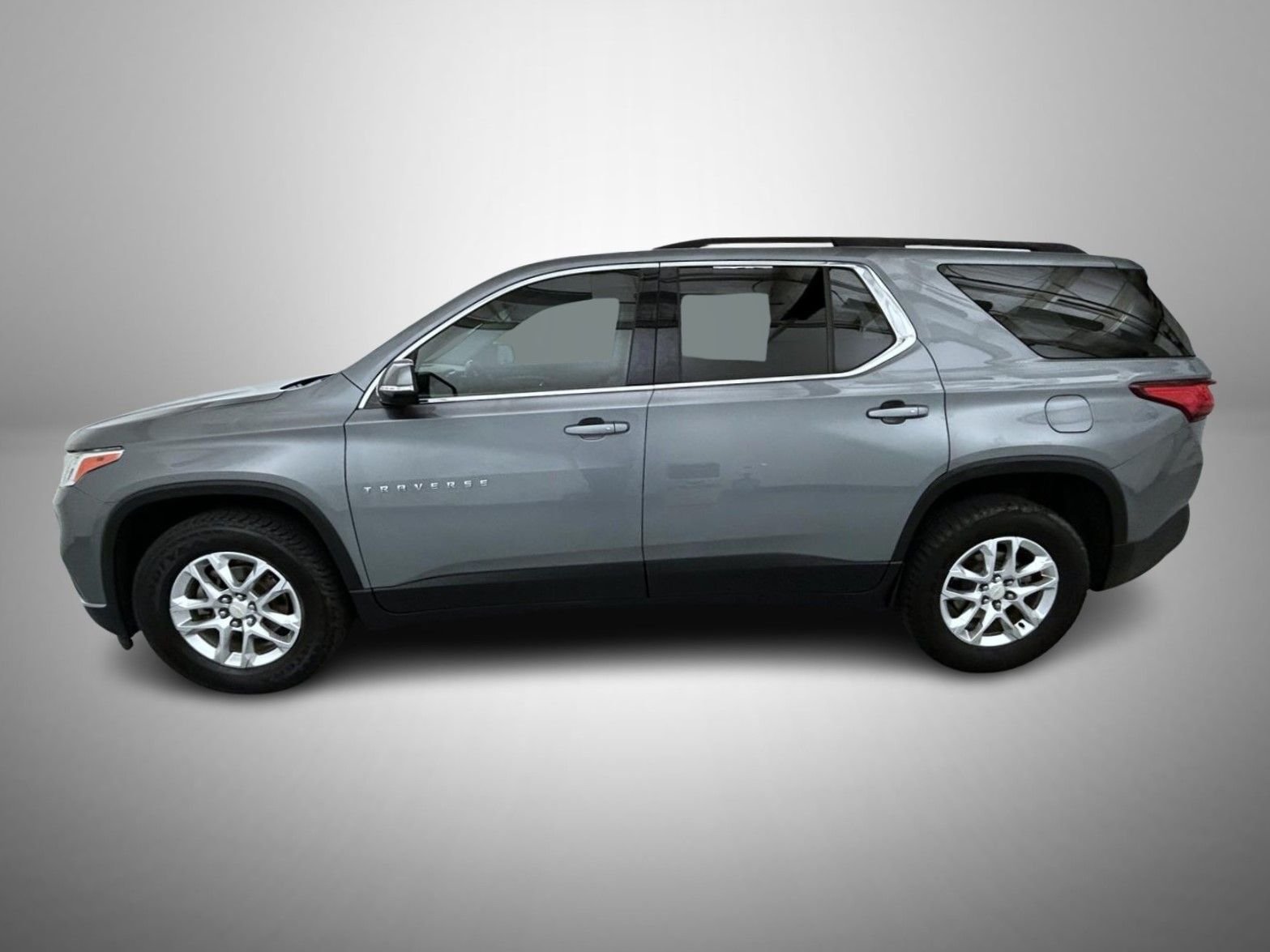 Used 2019 Gray Chevrolet LT image 8