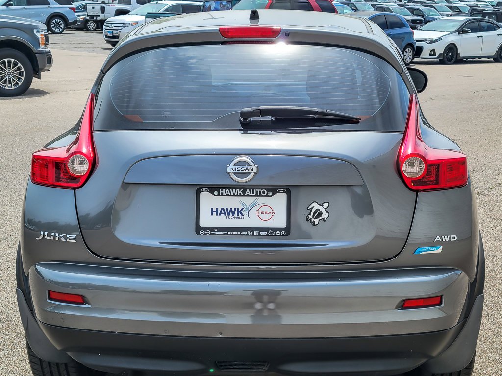 Used 2012 Gun Metallic Nissan S image 5