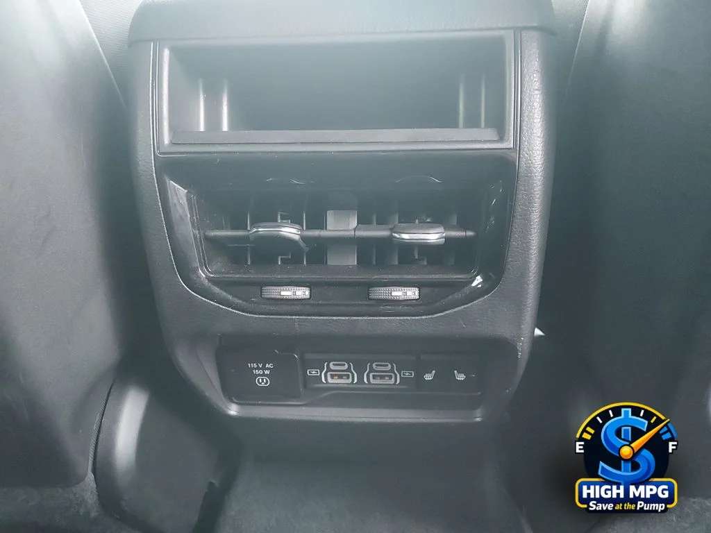 Used 2024 White Jeep 4xe image 25