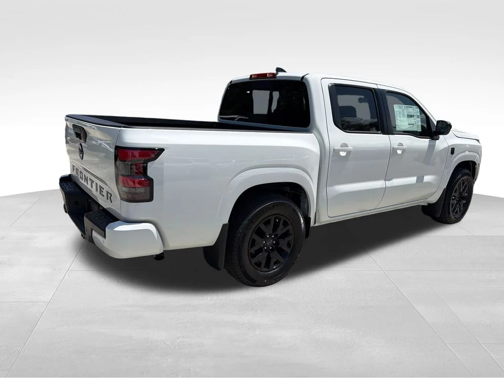 New 2026 Glacier White Nissan Crew Cab SV image 8