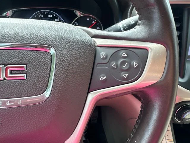Used 2017 Red GMC Denali image 25