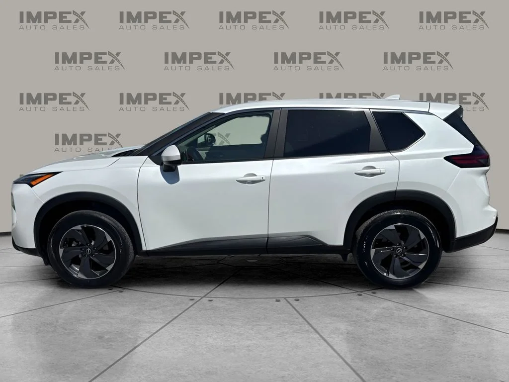 Used 2025 White Nissan SV image 2
