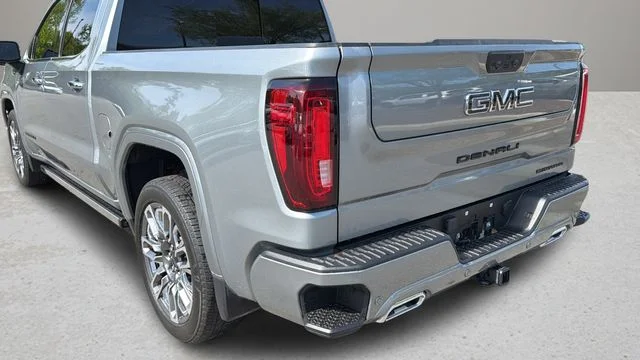 Used 2024 Silver GMC Denali Ultimate image 34