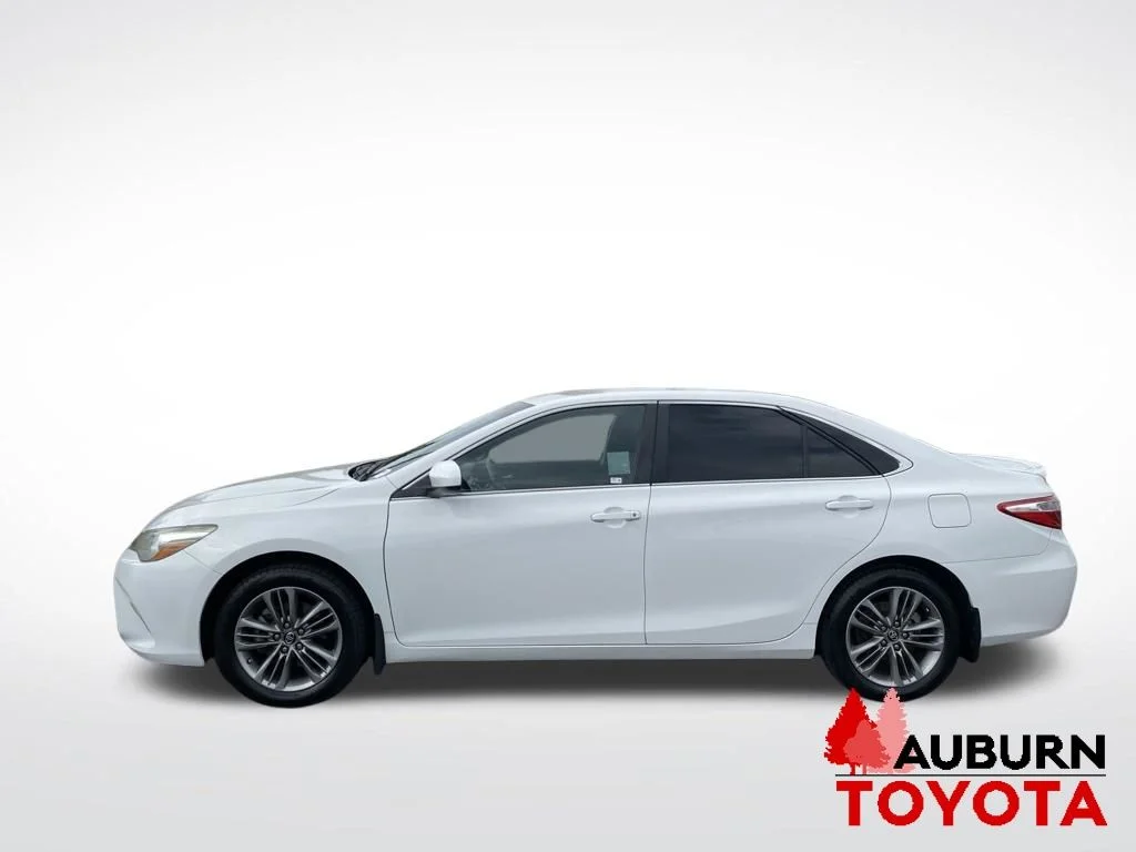Used 2017 Ice Cap Toyota SE image 5