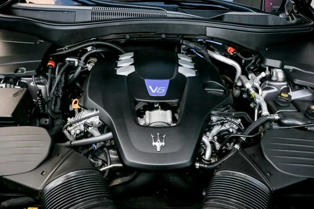 Used 2022 GRAY Maserati Modena image 65